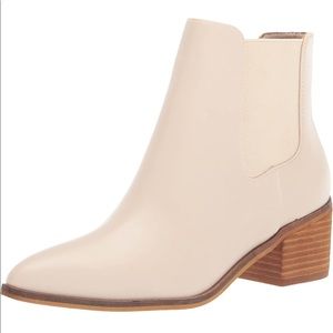 Chinese Laundry Friday Kori Boot